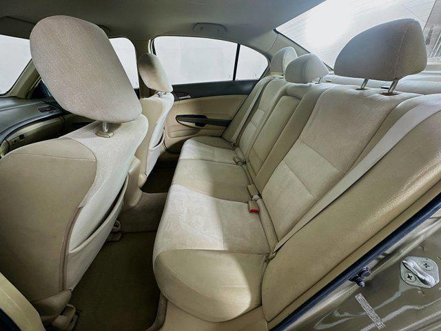 Photo of 2009 Bold Beige Metallic Honda Accord