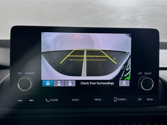 Photo of 2025 Platinum White Pearl Honda CR-V Hybrid