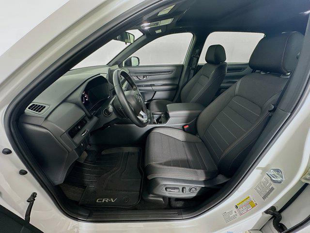 Photo of 2025 Platinum White Pearl Honda CR-V Hybrid