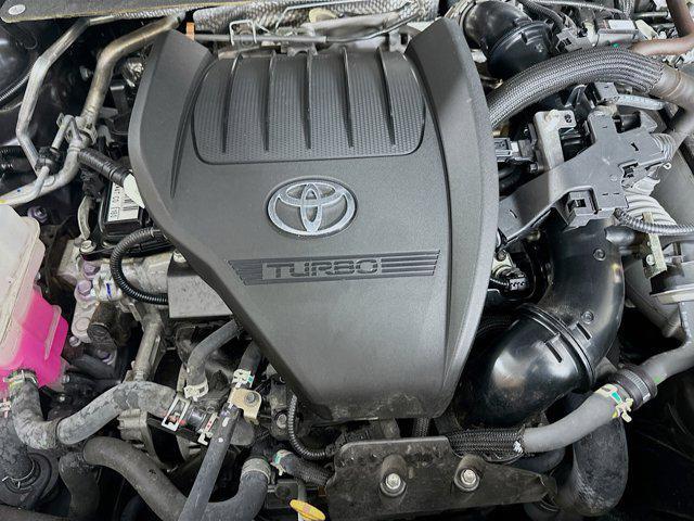 Photo of 2024 Magnetic Gray Metallic Toyota Highlander