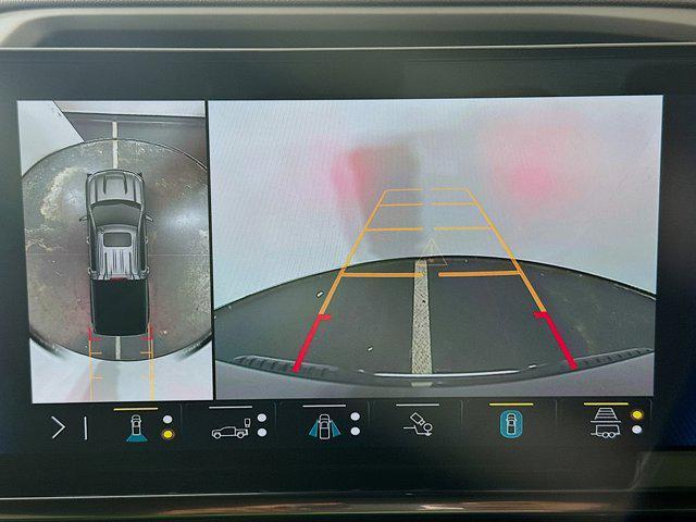 Photo of 2023 Black Chevrolet Silverado 1500