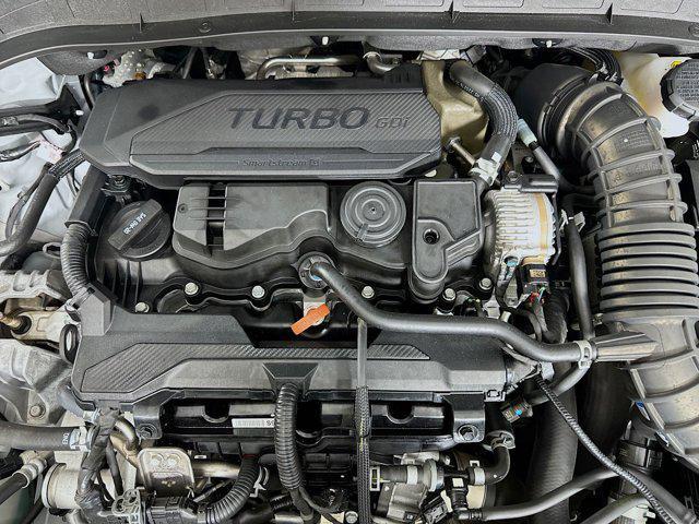 Photo of 2022 Cyber Silver Hyundai KONA