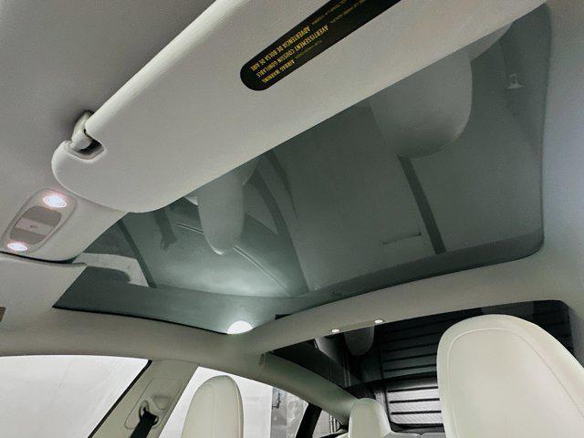 Photo of 2020 Pearl White Multi-Coat Tesla Model 3