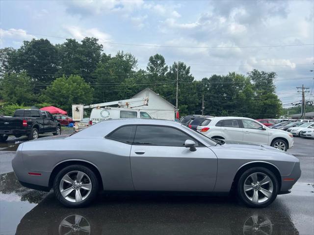 Photo of 2016  Dodge Challenger