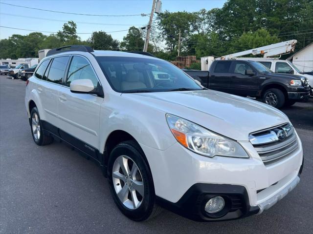 Photo of 2014 Satin White Pearl Subaru Outback