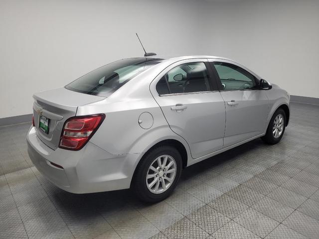 Photo of 2017 Silver Ice Metallic Chevrolet Sonic