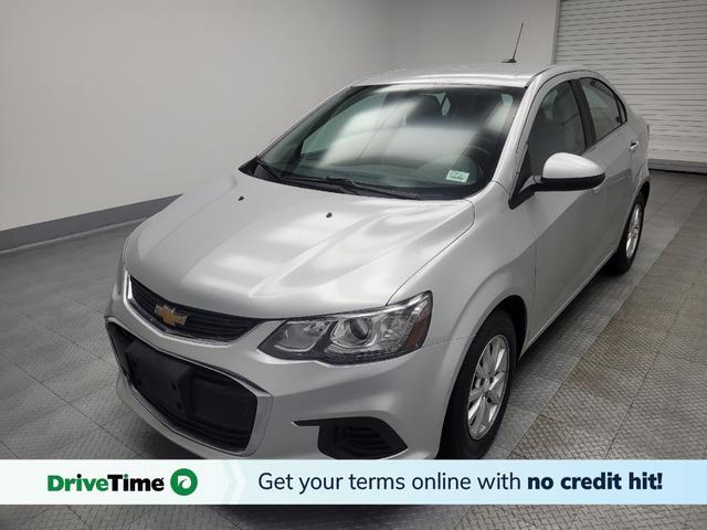Photo of 2017 Silver Ice Metallic Chevrolet Sonic