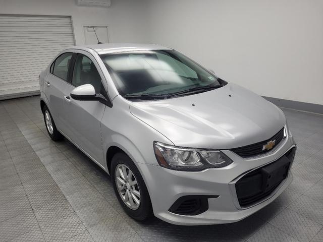 Photo of 2017 Silver Ice Metallic Chevrolet Sonic