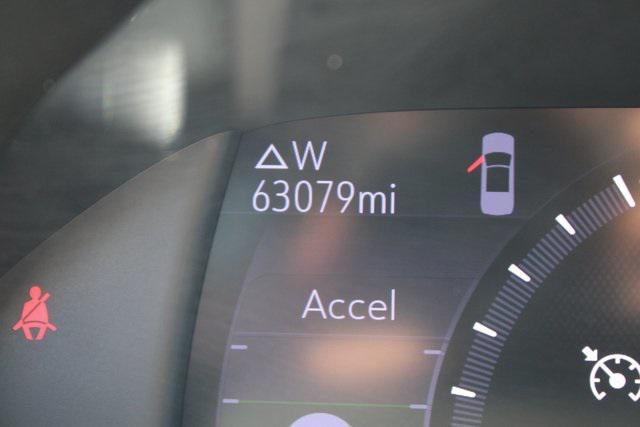 Photo of 2019 Summit White Chevrolet Volt