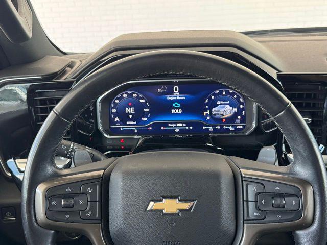 Photo of 2022 Black Chevrolet Silverado 1500