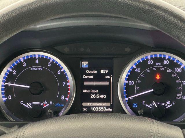 Photo of 2019 Midnight Black Metallic Toyota Highlander