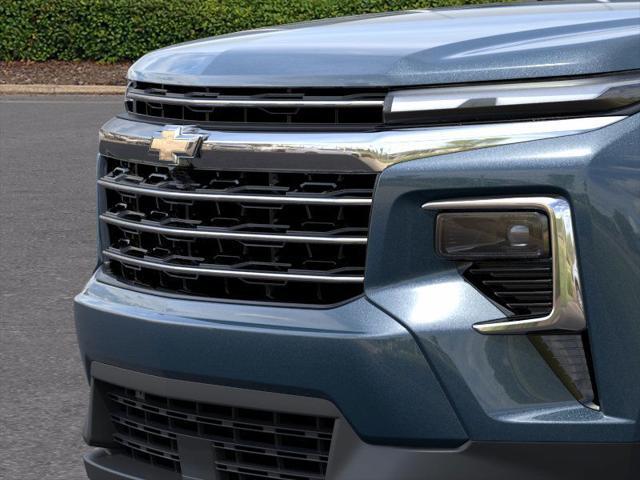 Photo of 2025 Lakeshore Blue Metallic Chevrolet Traverse