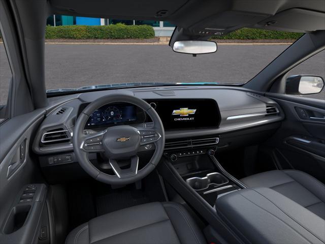 Photo of 2025 Lakeshore Blue Metallic Chevrolet Traverse
