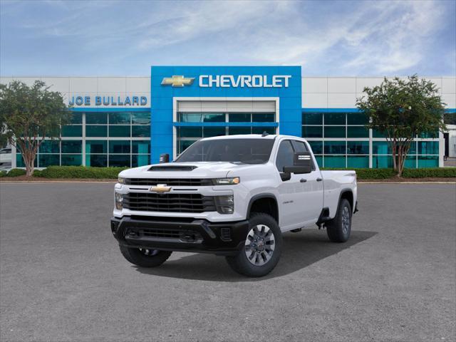 Photo of 2025 Summit White Chevrolet Silverado 2500