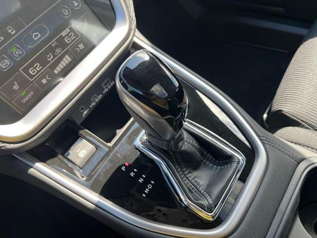 Photo of 2025 Silver Metallic Subaru Legacy