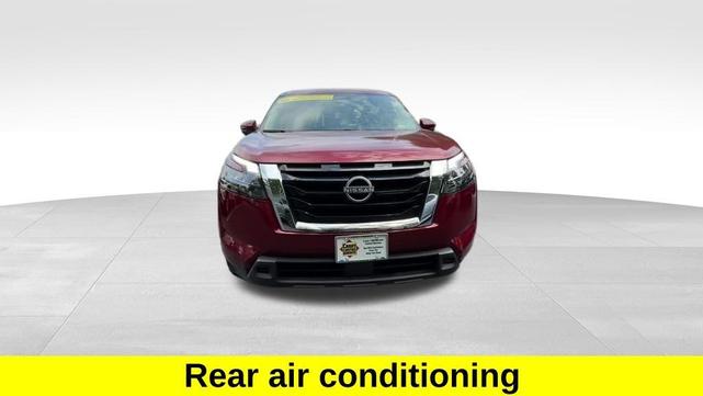 Photo of 2024 Scarlet Ember Nissan Pathfinder