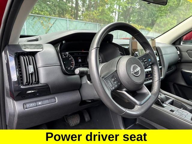 Photo of 2024 Scarlet Ember Nissan Pathfinder