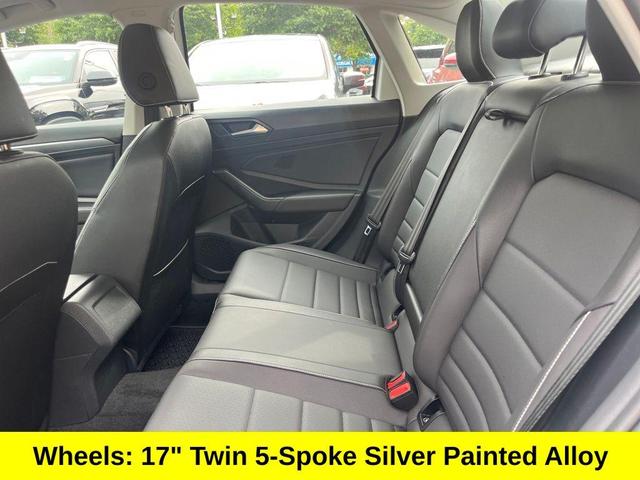 Photo of 2024 Opal White Pearl Effect Volkswagen Jetta