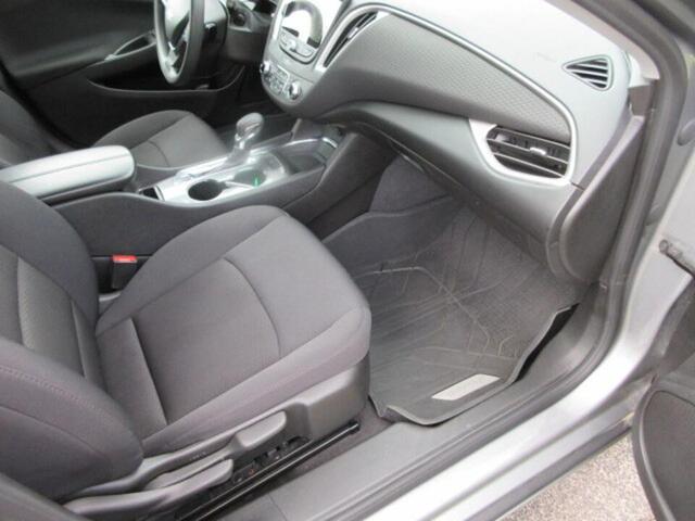 Photo of 2023 Gray Chevrolet Malibu