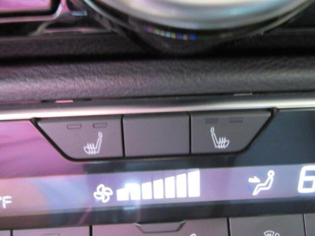 Photo of 2024 Black Nissan Sentra