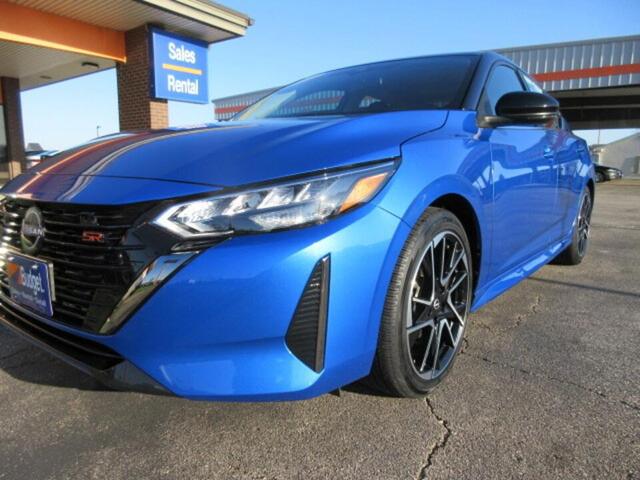 Photo of 2024 2t Blu Blk Roof Nissan Sentra