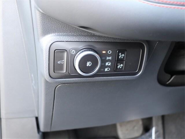 Photo of 2025 White Ford Explorer