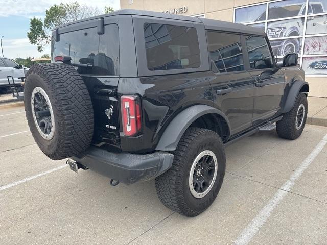 Photo of 2023 Shadow Black Ford Bronco