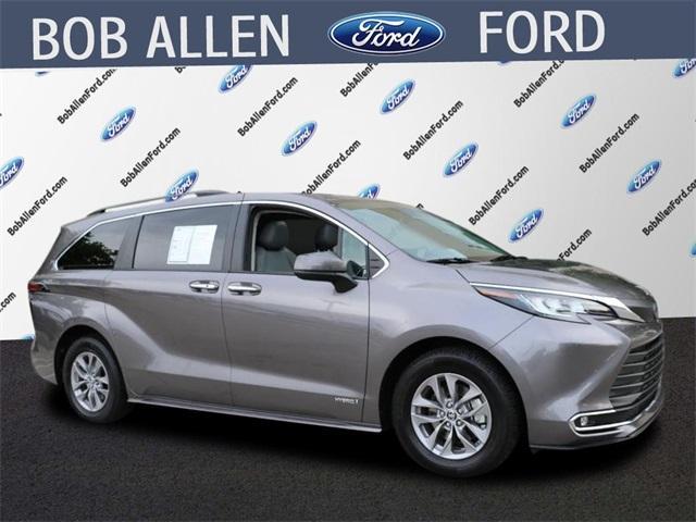 2021 Toyota Sienna