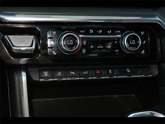 Photo of 2024 Onyx Black GMC Sierra 2500