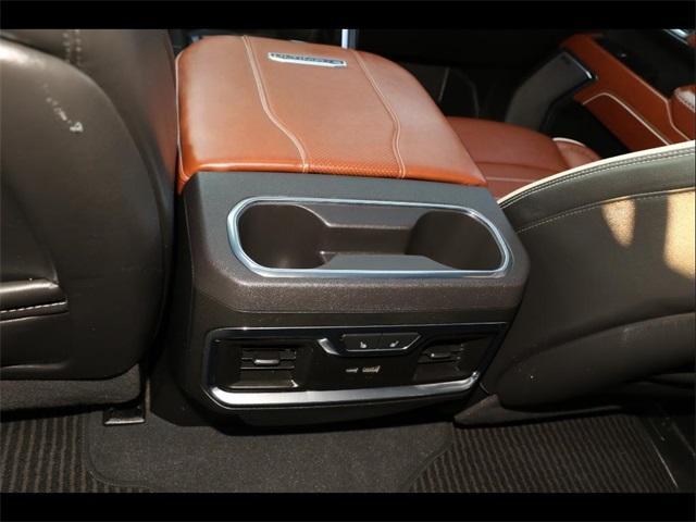 Photo of 2024 Onyx Black GMC Sierra 2500
