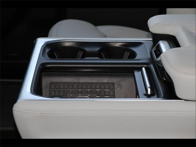 Photo of 2025 Space Silver Ford Expedition Max
