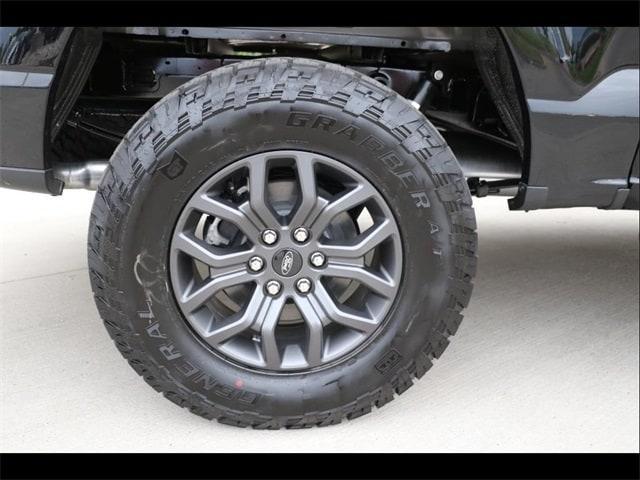 Photo of 2025 Black Ford F-150
