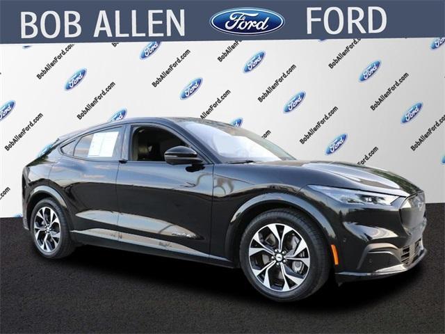 2022 Ford Mustang Mach-e