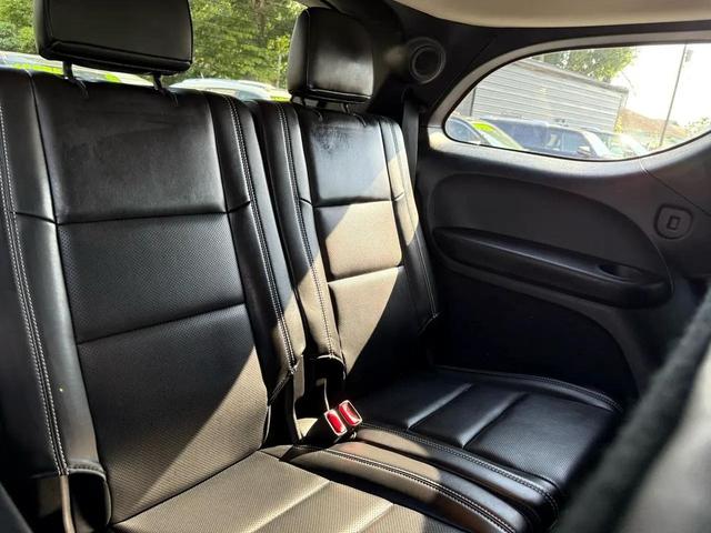 Photo of 2015 Silver Dodge Durango
