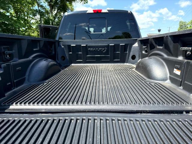 Photo of 2017 Black Ford F-250