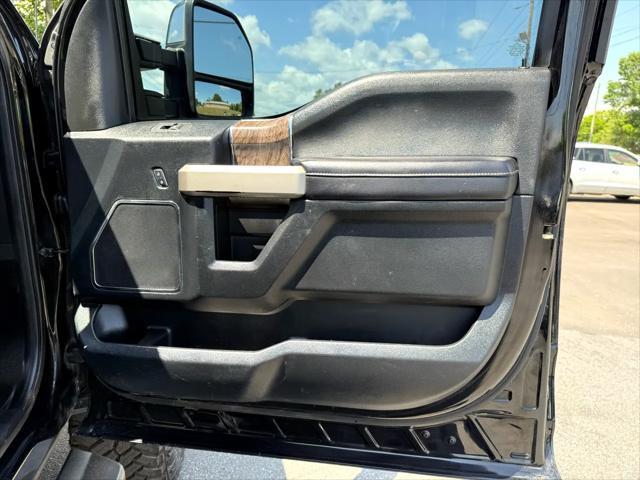 Photo of 2017 Black Ford F-250