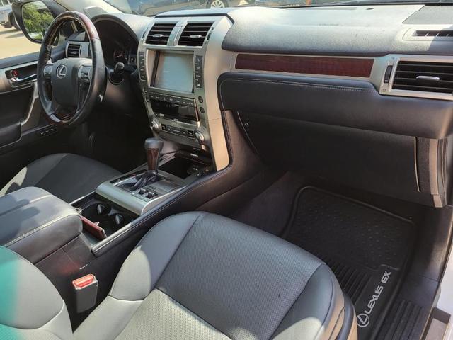 Photo of 2019 Starfire Pearl Lexus GX 460