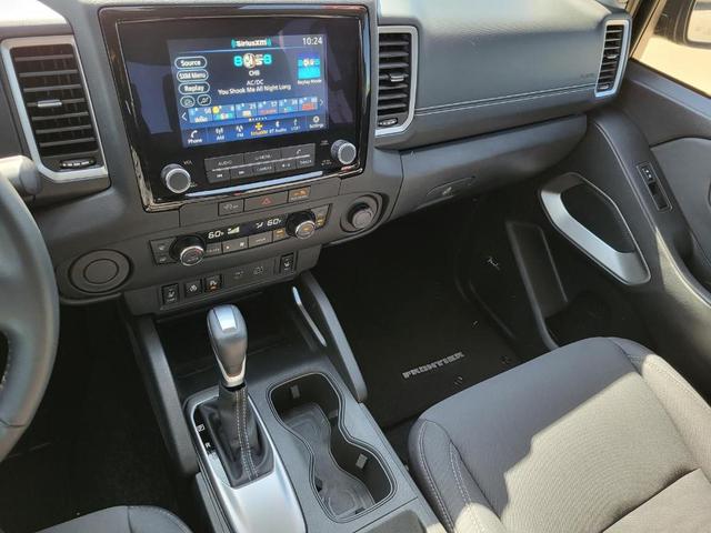 Photo of 2024 Black Nissan Frontier
