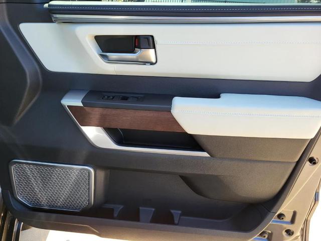 Photo of 2024 Magnetic Gray Metallic Toyota Sequoia