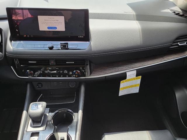 Photo of 2025 Boulder Gray Metallic Nissan Rogue