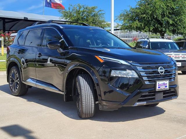 Photo of 2025 Black Nissan Rogue