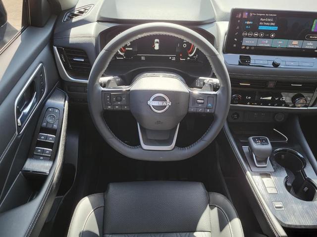 Photo of 2025 Black Nissan Rogue