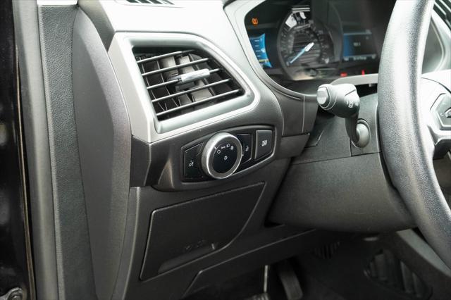 Photo of 2024 Black Metallic Ford Edge