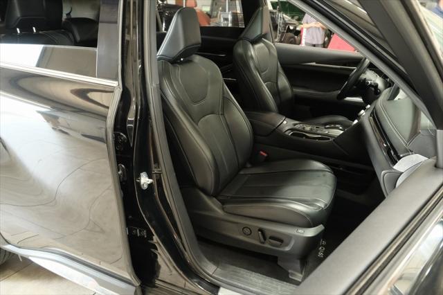 Photo of 2022 Mineral Black INFINITI QX60