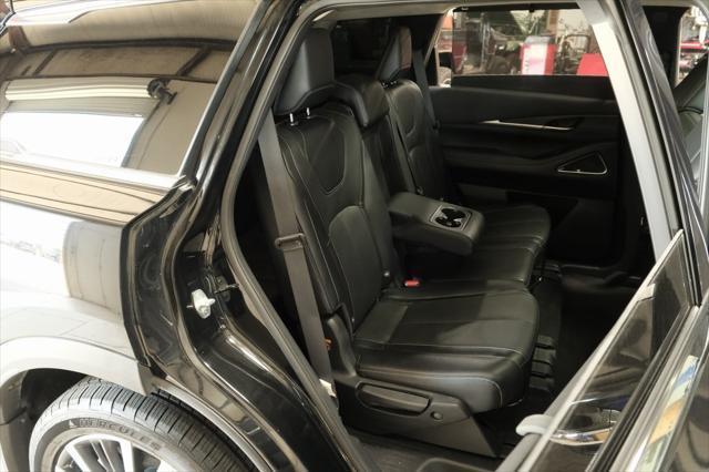 Photo of 2022 Mineral Black INFINITI QX60