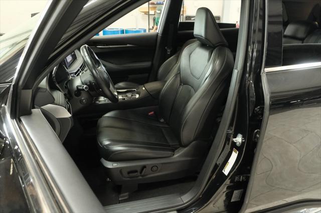 Photo of 2022 Mineral Black INFINITI QX60