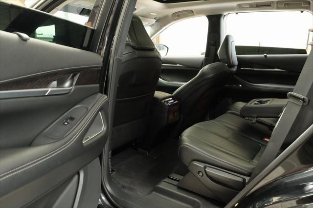Photo of 2022 Mineral Black INFINITI QX60