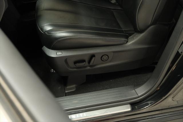 Photo of 2022 Mineral Black INFINITI QX60