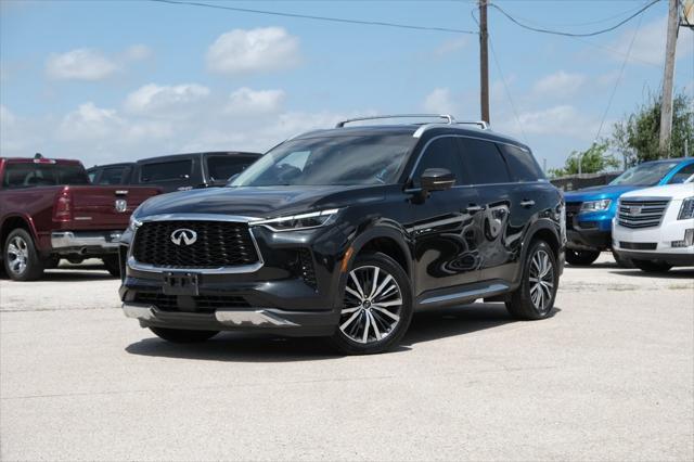 Photo of 2022 Mineral Black INFINITI QX60