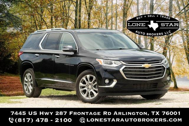Photo of 2020 Midnight Blue Metallic Chevrolet Traverse